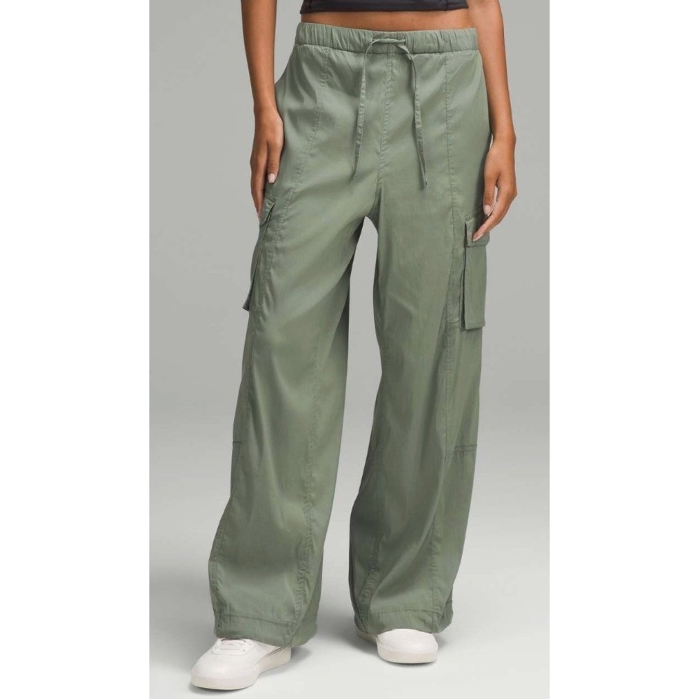 Lululemon Cinchable Waist Cargo Pants Women XXS Green High Rise LW5GD9S